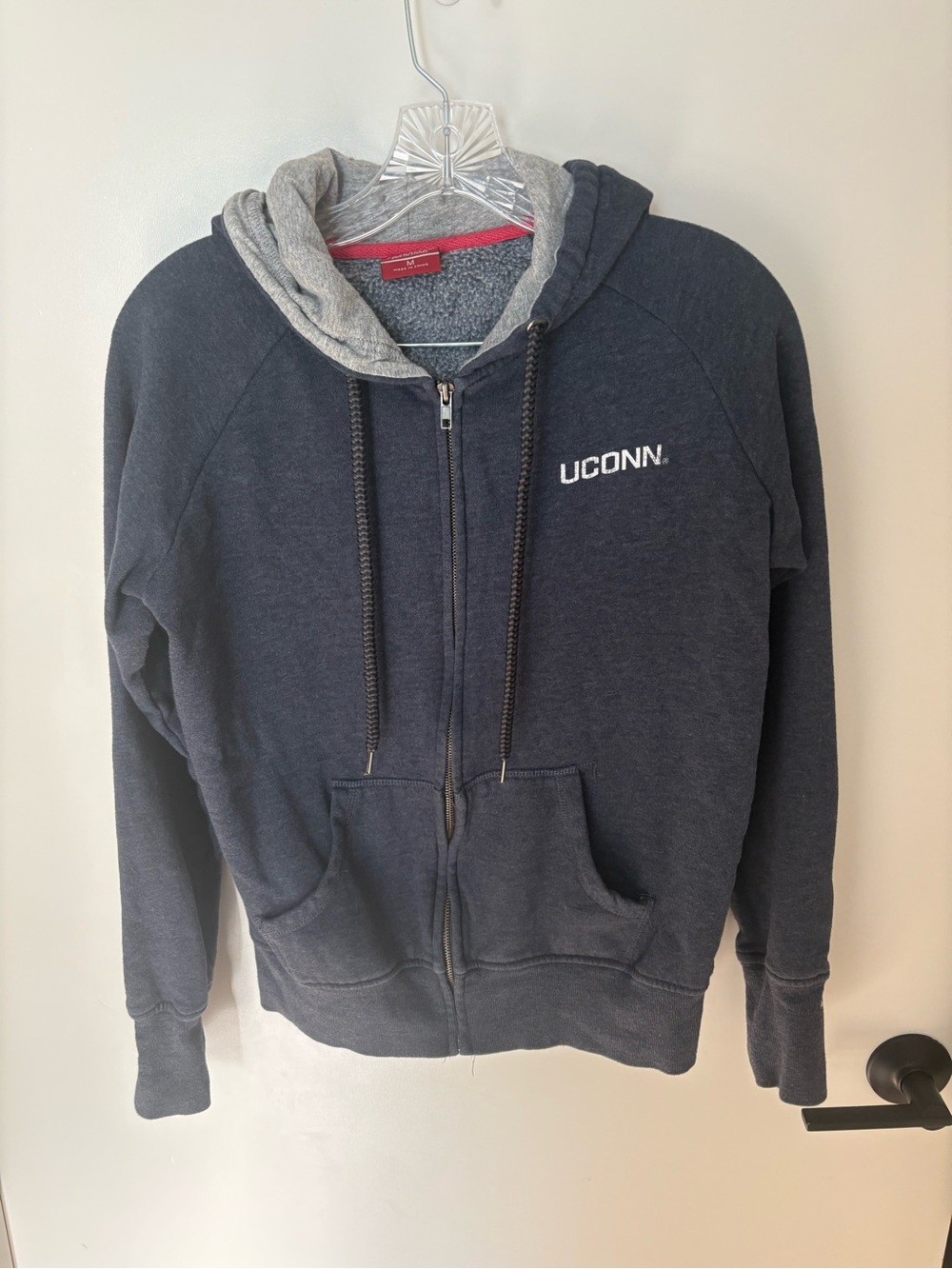 UCONN Huskies Navy ZipUp Hoodie with Grey Lined Hood College Sports Teams Medium